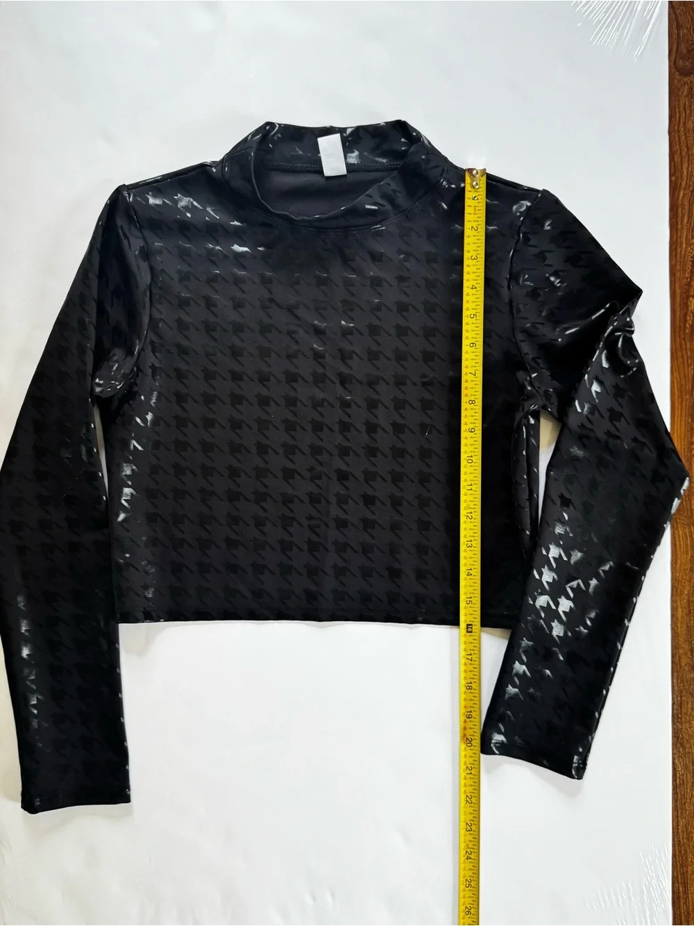 Noli Black Sheer Houndstooth Long Sleeve Crop Top - Picture 3 of 5